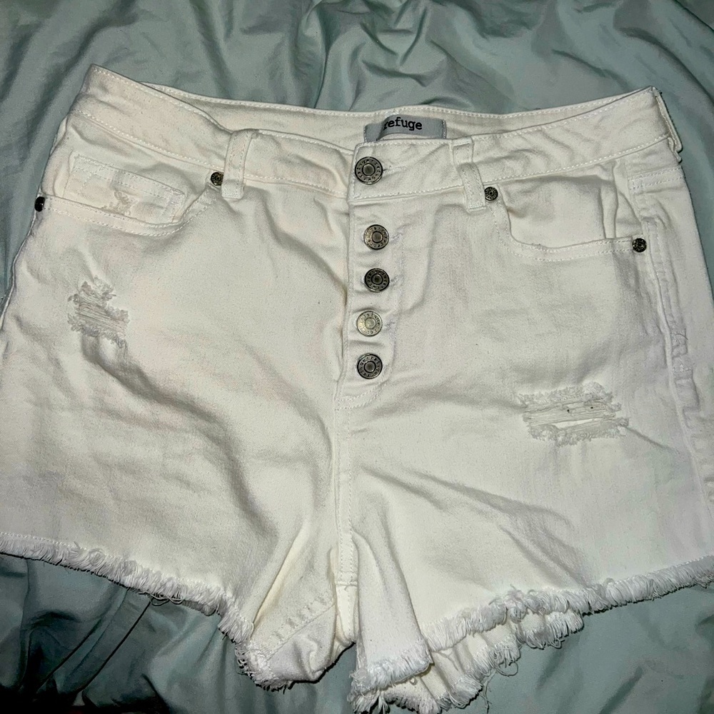 Refuge White Jean Shorts size 12